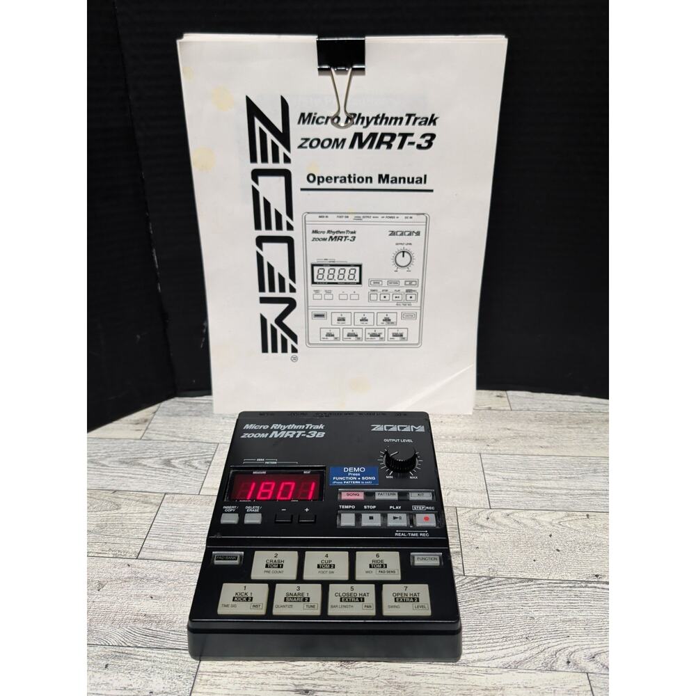 ZOOM MRT-3B Micro Rhythm Trak Drum Machine Electronic Sequencer Cords & Manual